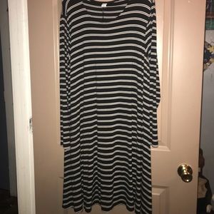 XL Long Sleeve Dress